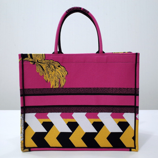 large D*or book tote